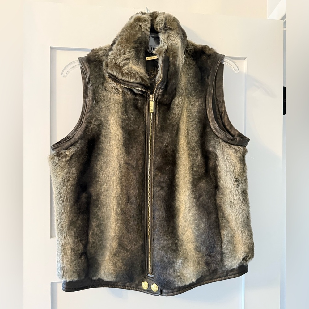 Big Chill Faux Fur & Leather Trim Vest – Size M